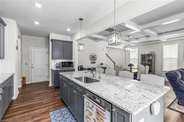 7388 Deerhurst Lane, Kernersville, NC 27284