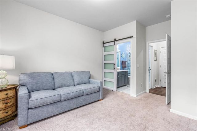 7388 Deerhurst Lane, Kernersville, NC 27284