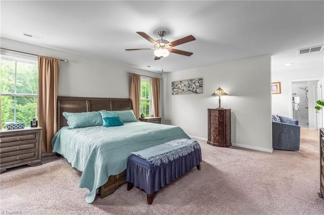 7388 Deerhurst Lane, Kernersville, NC 27284