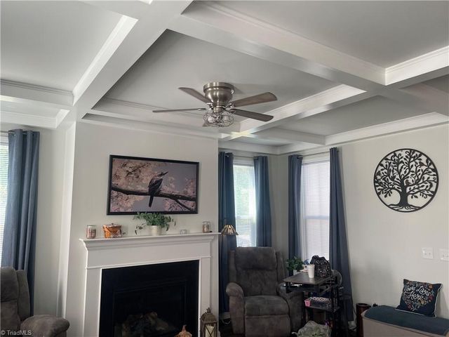 7388 Deerhurst Lane, Kernersville, NC 27284