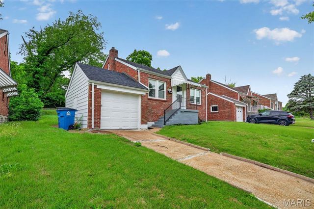 7054 Minnie Avenue, St Louis, MO 63136