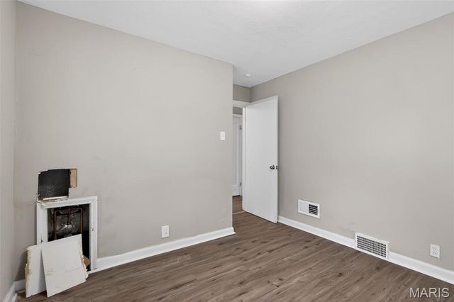 7054 Minnie Avenue, St Louis, MO 63136