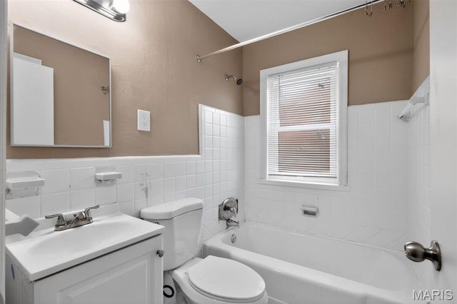 7054 Minnie Avenue, St Louis, MO 63136