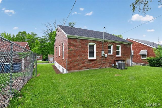 7054 Minnie Avenue, St Louis, MO 63136