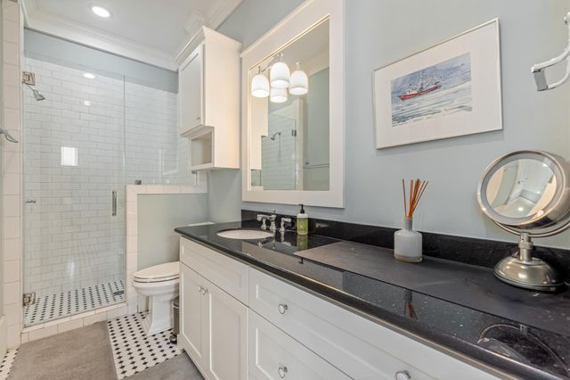 802 Beachtown Passage, Galveston, TX 77550