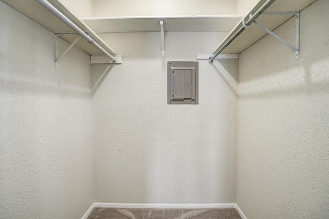 1881 Bering Drive 12, Houston, TX 77057