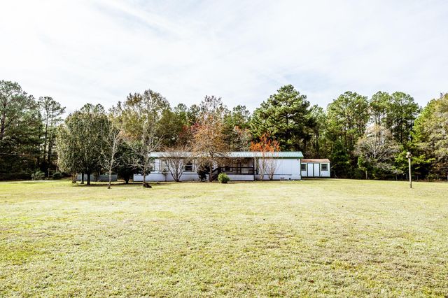 400 Marina Drive, Trinity, TX 75862