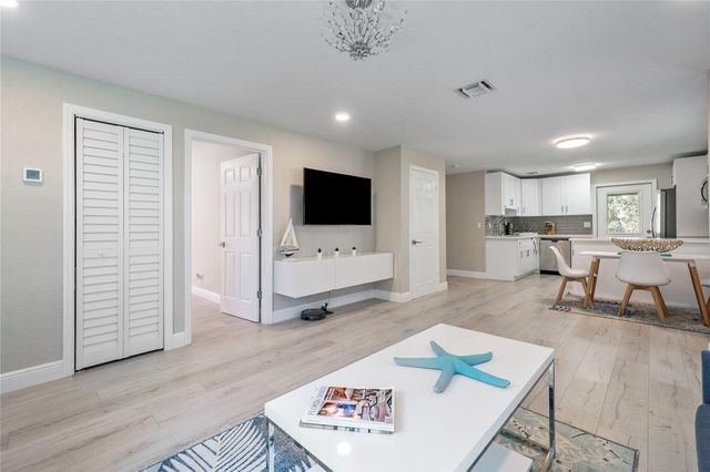 1634 NE 3rd Ave, Delray Beach, FL 33444