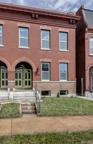 2739 Utah Street, St Louis, MO 63118