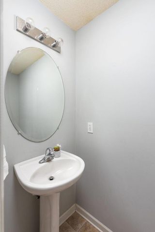 102 Yellow Hawthorn Circle, Summerville, SC 29483