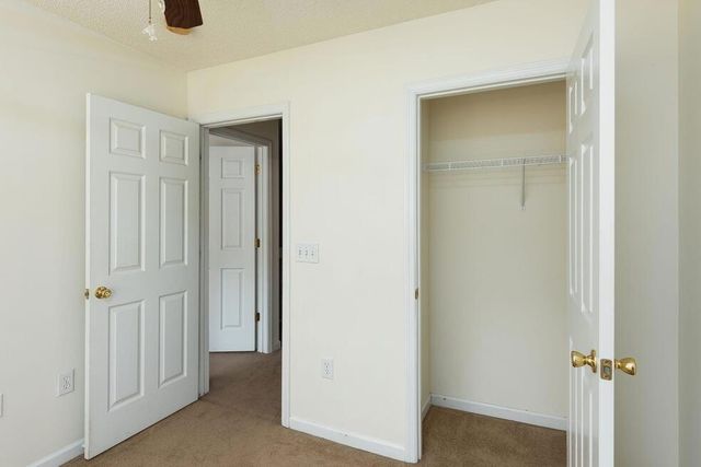 102 Yellow Hawthorn Circle, Summerville, SC 29483