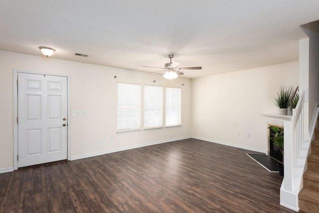 102 Yellow Hawthorn Circle, Summerville, SC 29483