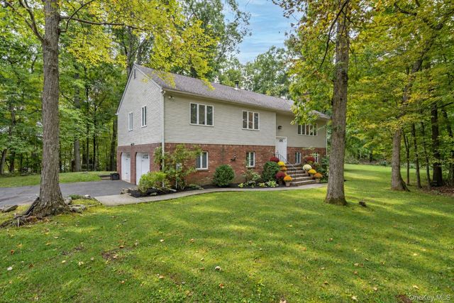 116 Stanwood Road, Bedford Corners, NY 10549