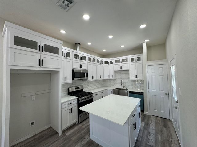 309 S Louisiana Street, Celina, TX 75009
