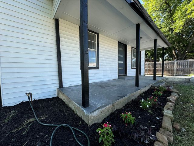 309 S Louisiana Street, Celina, TX 75009