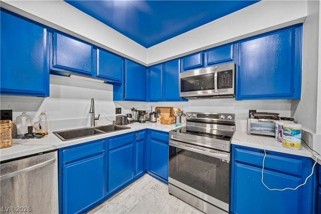 640 Brookway Lane, Las Vegas, NV 89169