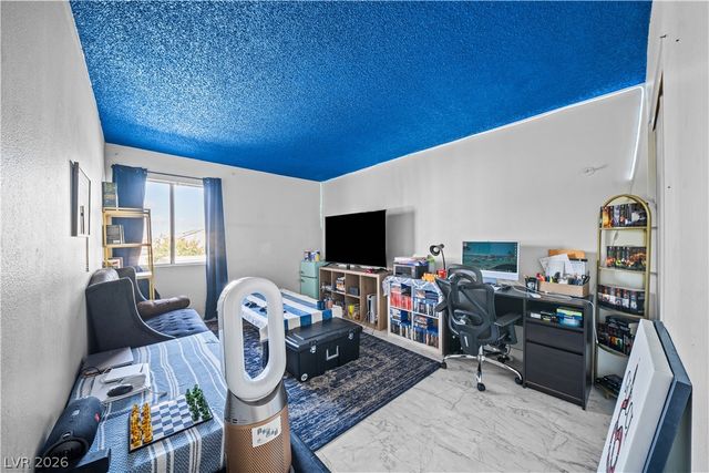 640 Brookway Lane, Las Vegas, NV 89169