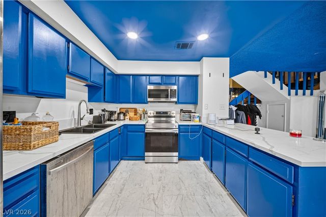 640 Brookway Lane, Las Vegas, NV 89169