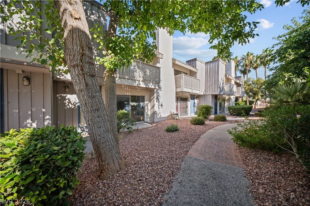 640 Brookway Lane, Las Vegas, NV 89169
