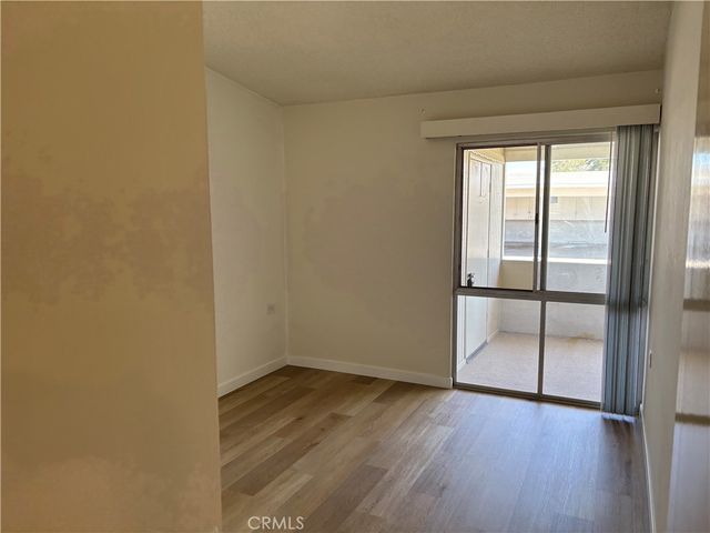 1621 Monterey Road M2-19D, Seal Beach, CA 90740