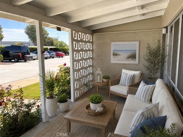 1621 Monterey Road M2-19D, Seal Beach, CA 90740