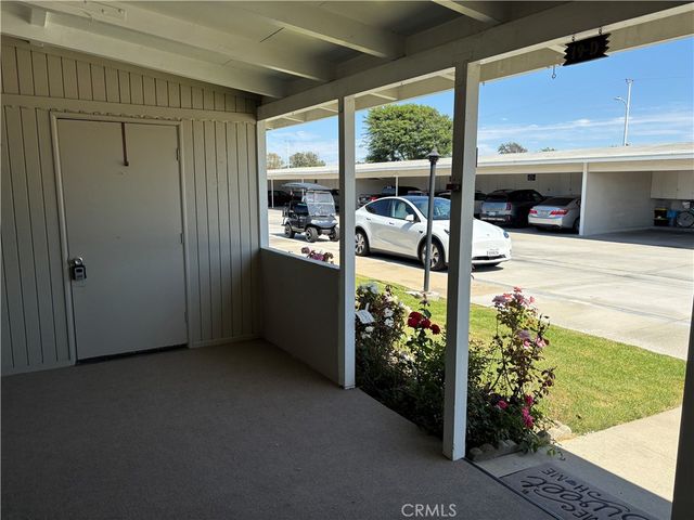 1621 Monterey Road M2-19D, Seal Beach, CA 90740