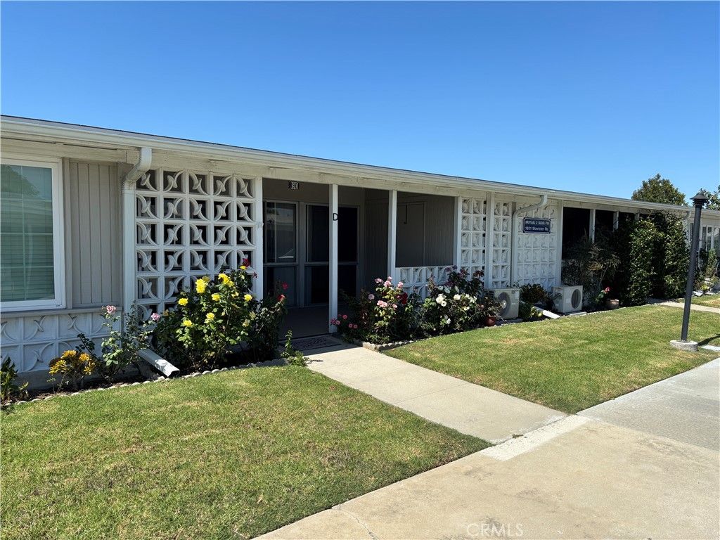 1621 Monterey Road M2-19D, Seal Beach, CA 90740 — photo 3