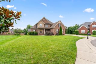 1436 Winterberry Dr, Murfreesboro, TN 37130