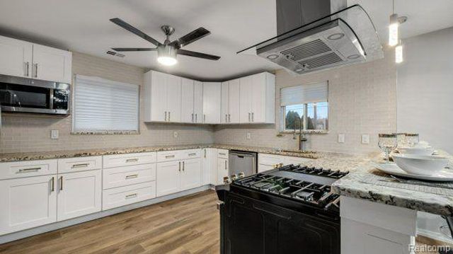 498 South Boulevard, Rochester Hills, MI 48307