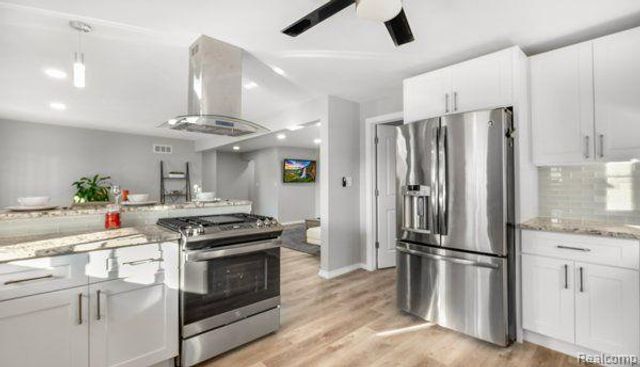 498 South Boulevard, Rochester Hills, MI 48307