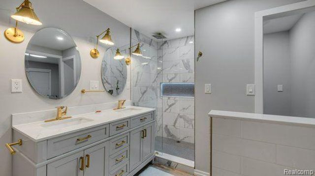 498 South Boulevard, Rochester Hills, MI 48307