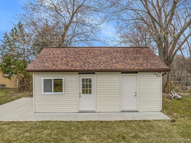 498 South Boulevard, Rochester Hills, MI 48307