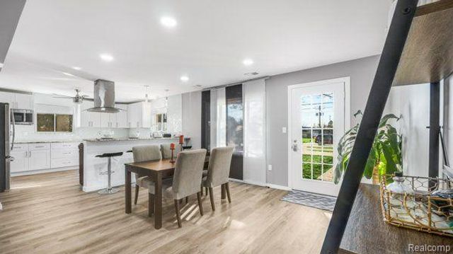 498 South Boulevard, Rochester Hills, MI 48307