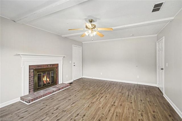 203 Cheltenham Drive, Winston-salem, NC 27103