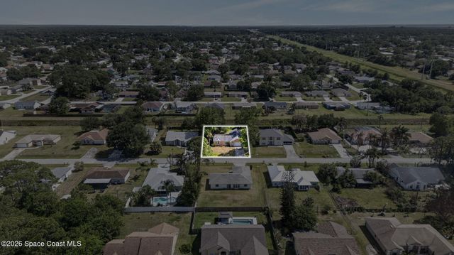 1366 Havre Street NW, Palm Bay, FL 32907