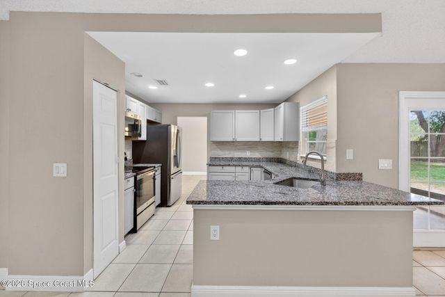 1366 Havre Street NW, Palm Bay, FL 32907