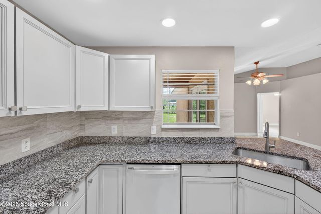 1366 Havre Street NW, Palm Bay, FL 32907