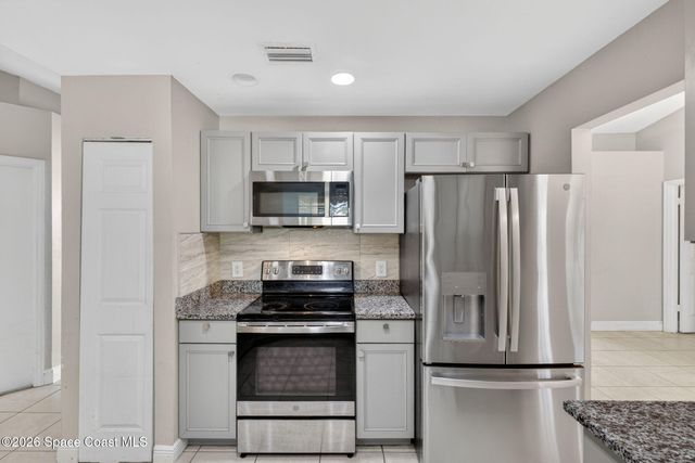1366 Havre Street NW, Palm Bay, FL 32907