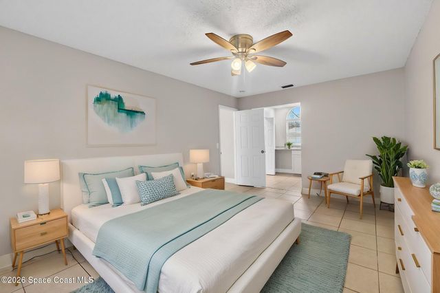 1366 Havre Street NW, Palm Bay, FL 32907