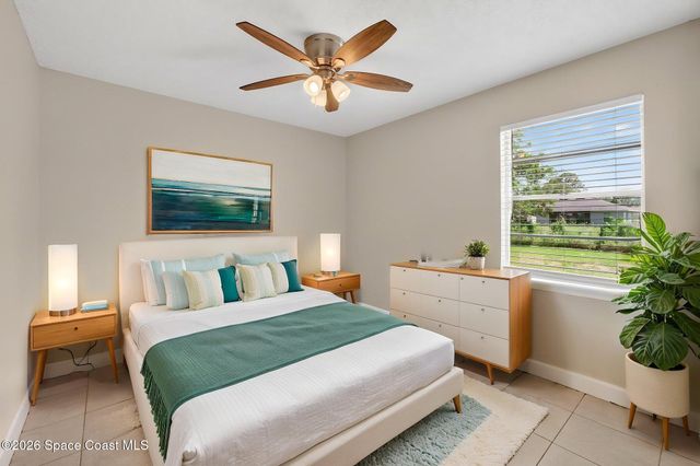 1366 Havre Street NW, Palm Bay, FL 32907