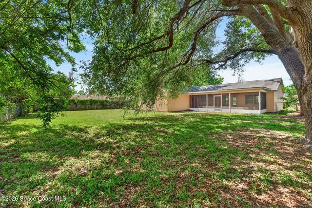 1366 Havre Street NW, Palm Bay, FL 32907