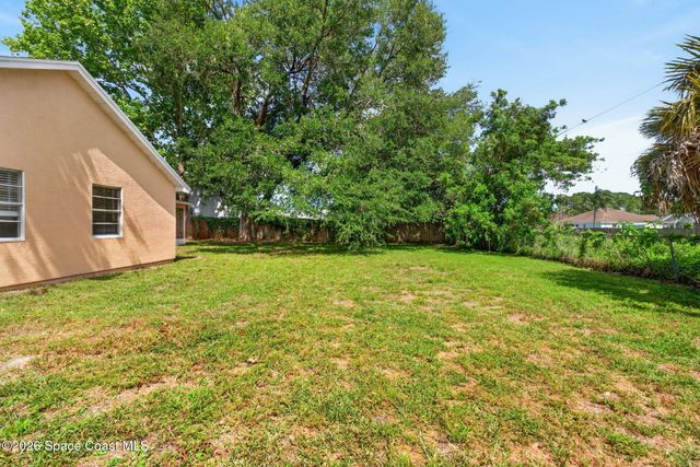 1366 Havre Street NW, Palm Bay, FL 32907