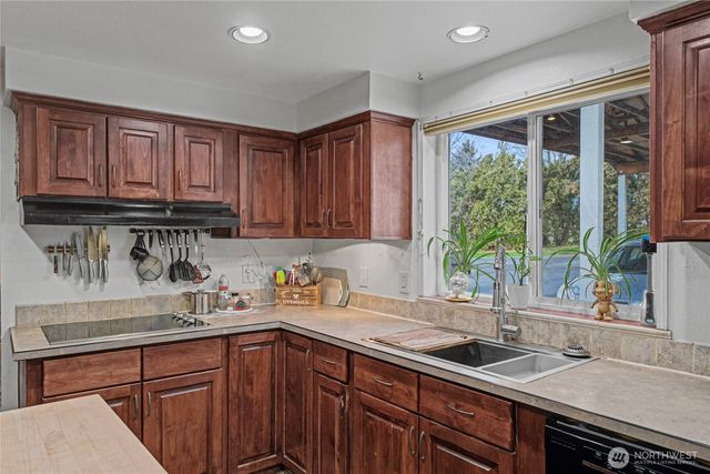 1160 S Mary Avenue, East Wenatchee, WA 98802