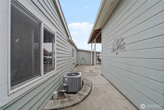 1160 S Mary Avenue, East Wenatchee, WA 98802