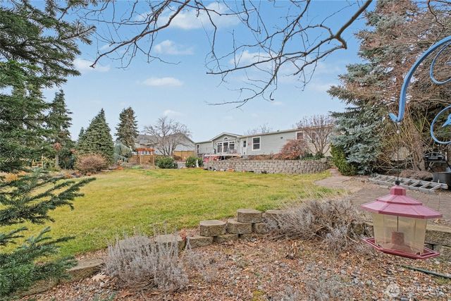 1160 S Mary Avenue, East Wenatchee, WA 98802