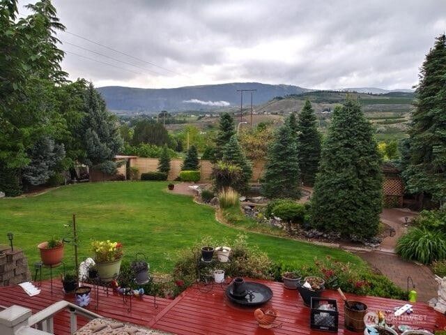 1160 S Mary Avenue, East Wenatchee, WA 98802