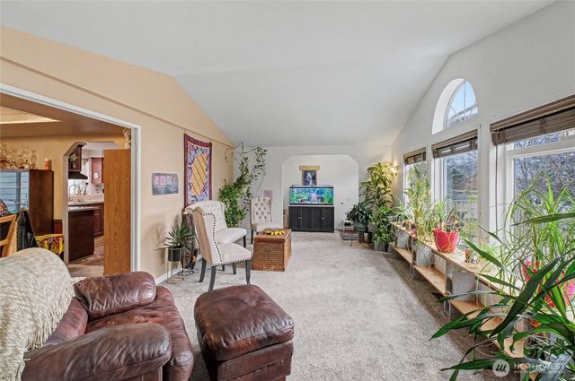 1160 S Mary Avenue, East Wenatchee, WA 98802