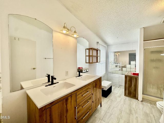 287 Oliver Loop Road, Roxboro, NC 27574