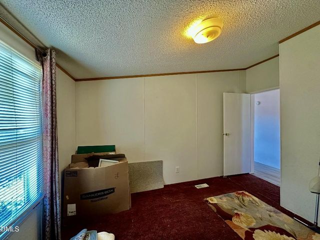 287 Oliver Loop Road, Roxboro, NC 27574