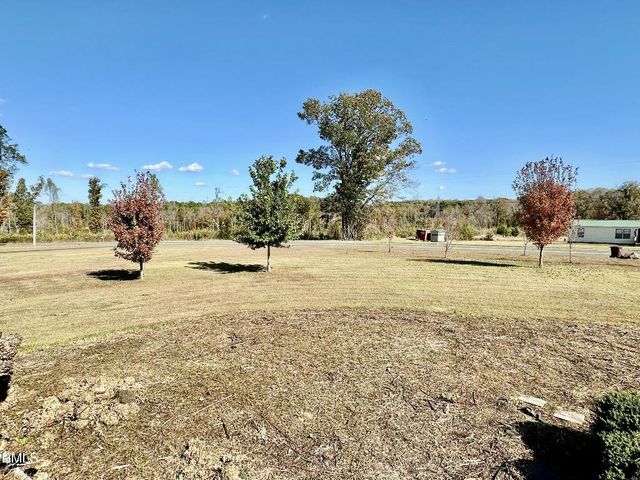 287 Oliver Loop Road, Roxboro, NC 27574